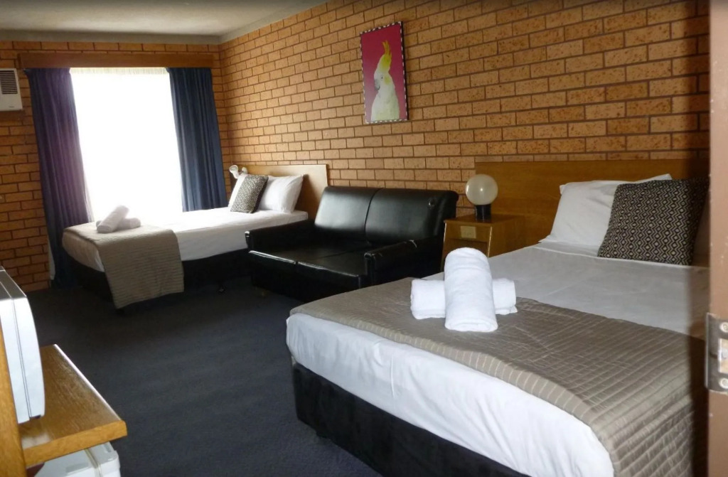 Royal Palms Motor Inn