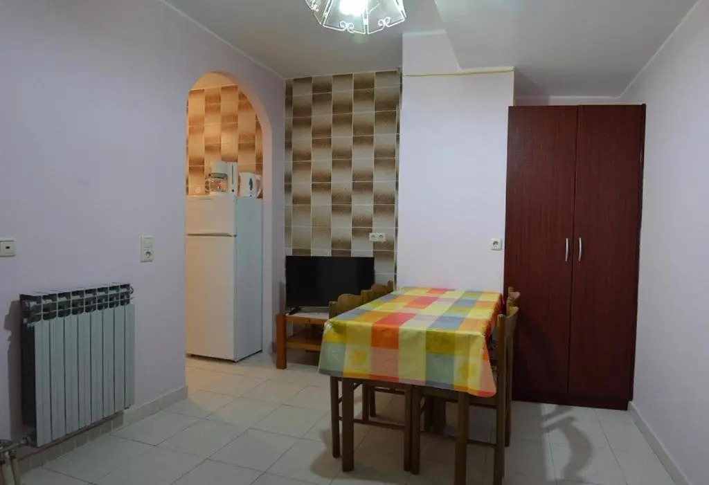Apartments and rooms with parking space Vodice - 4164