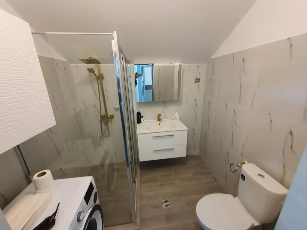New apartment in luxury zone with garden,free parking