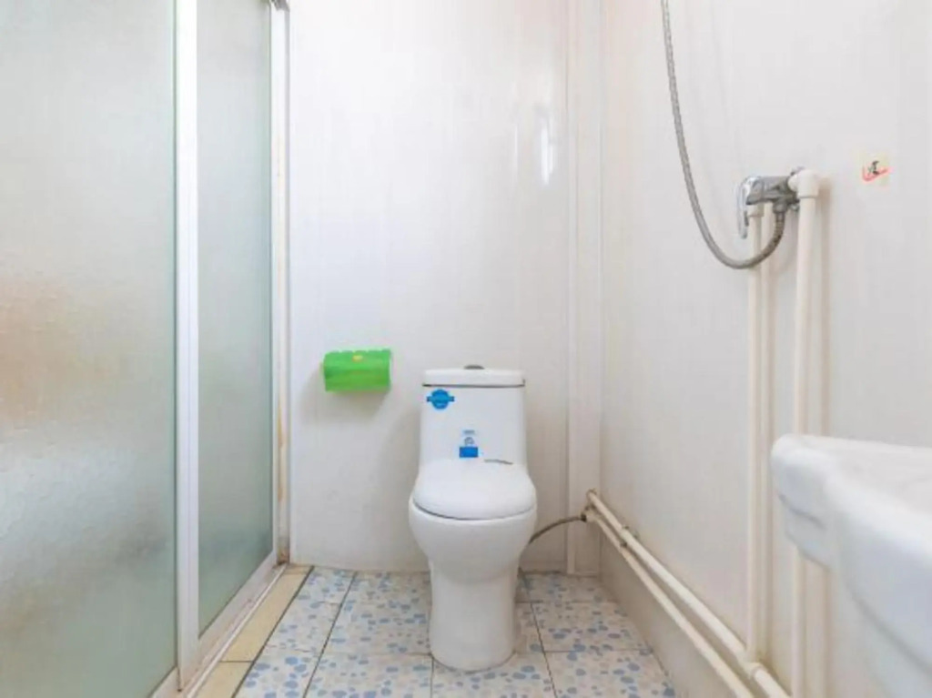 OYO Jiaozhou Huabinlou Hotel