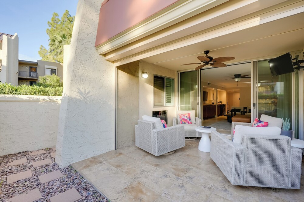 Easy Living in Old Town: Condo w/ Pool Access