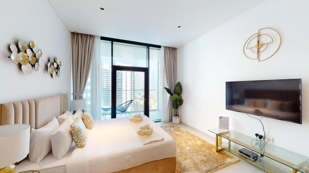 Business Bay - Marquise Square Tower 1613