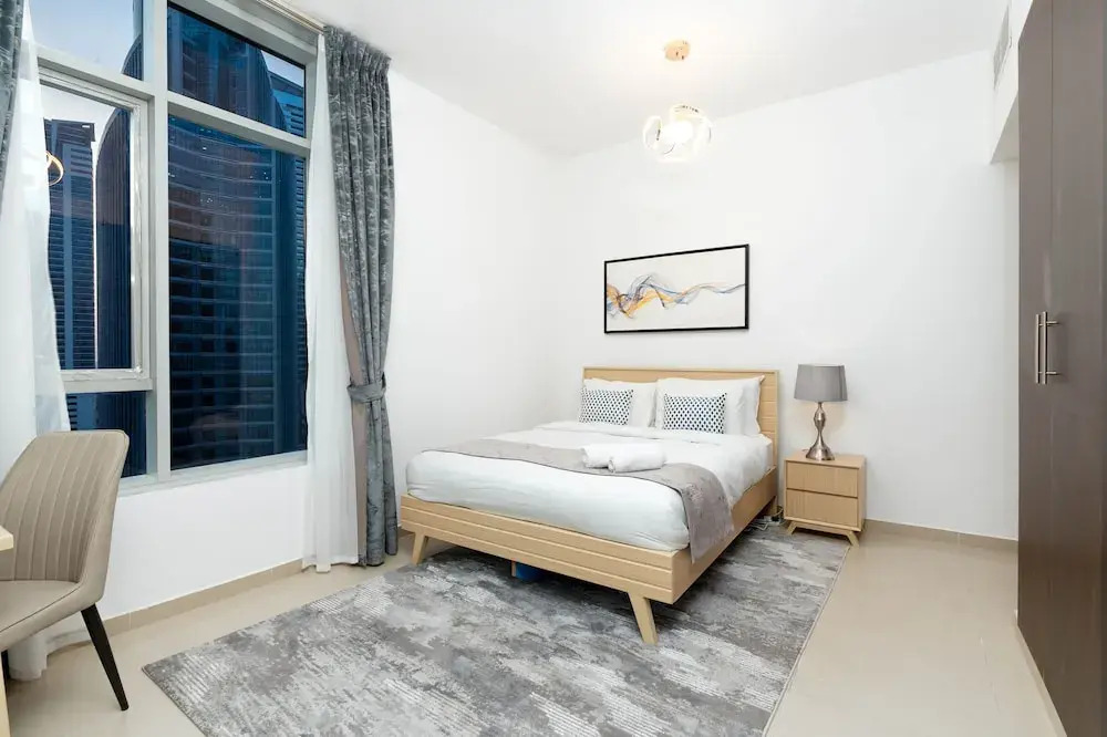 Whitesage - Sophisticated and Homey apartment Near to Metro