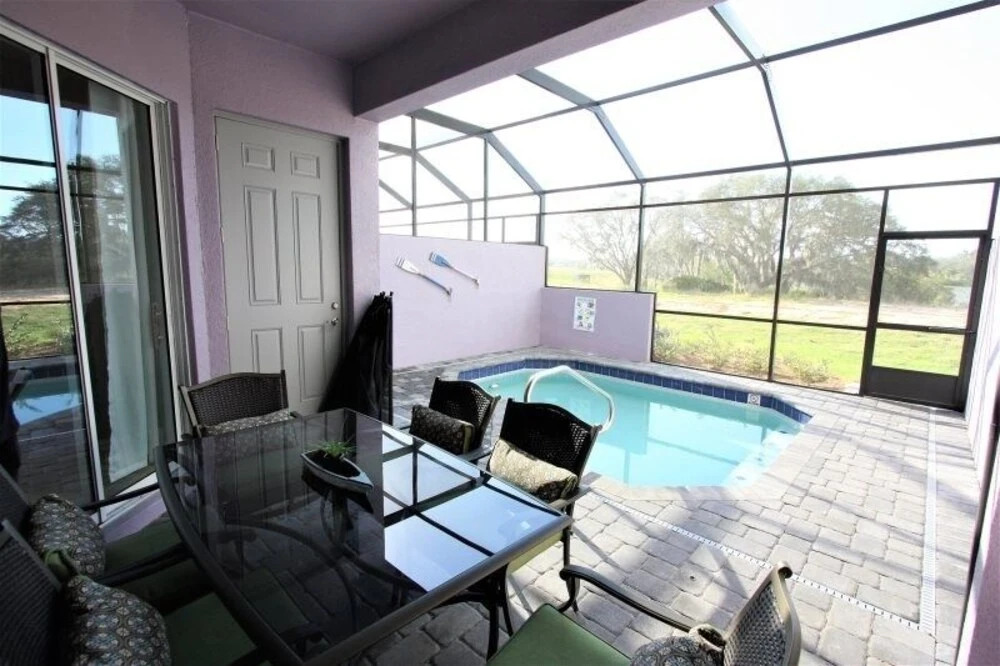 178fr 5 Bedroom Townhouse