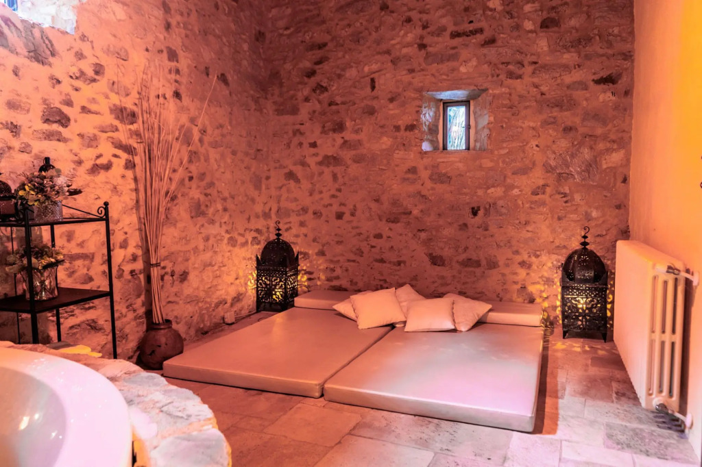 Gran Burrone Castle in Borgo a Mozzano