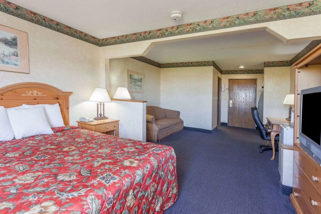American Inn & suites