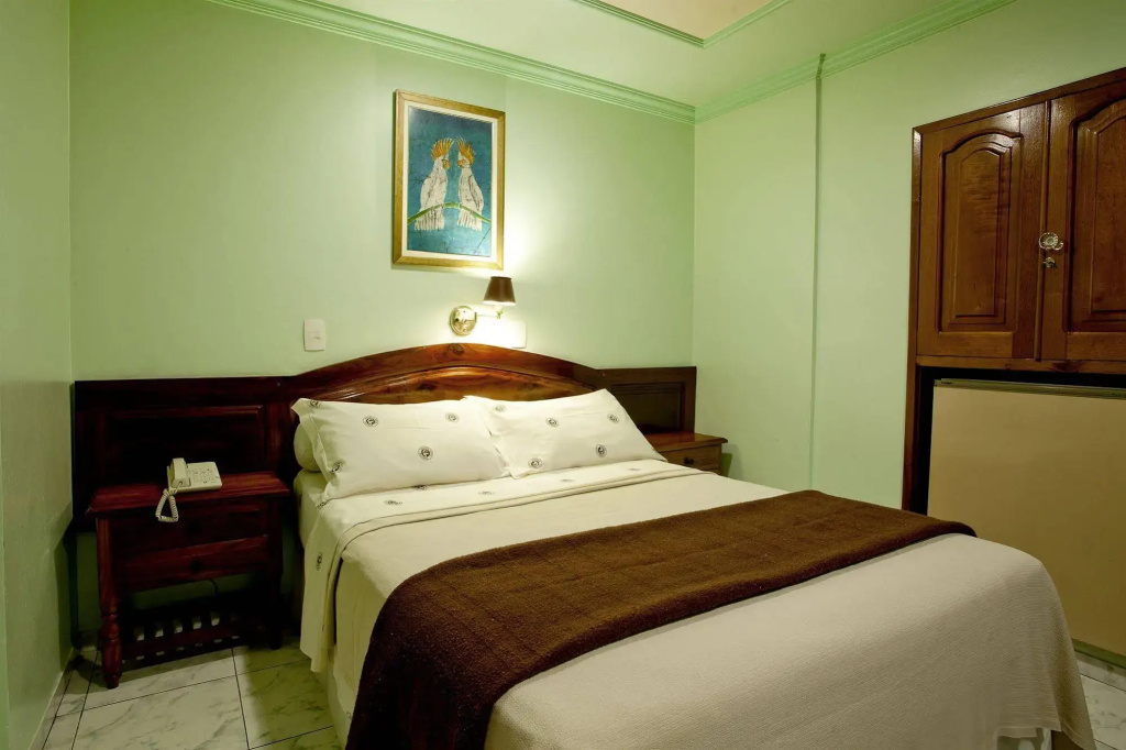 Krystal Hotel