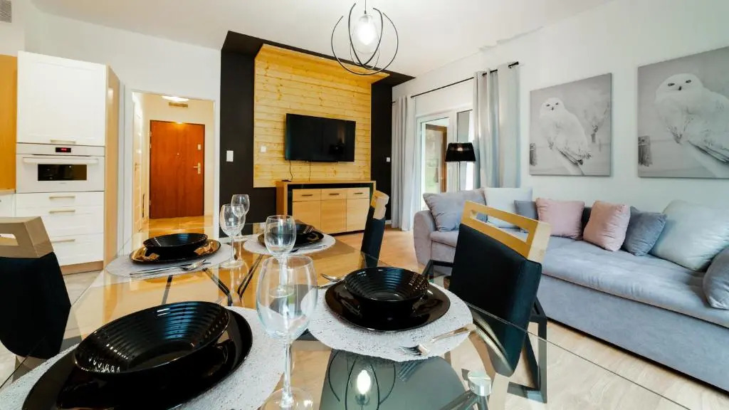 Apartamenty EverySky - Emilii Plater 18-18A