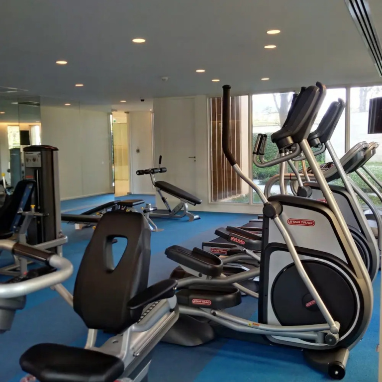 Hua Hin Luxury Beachfront Condo By Mon
