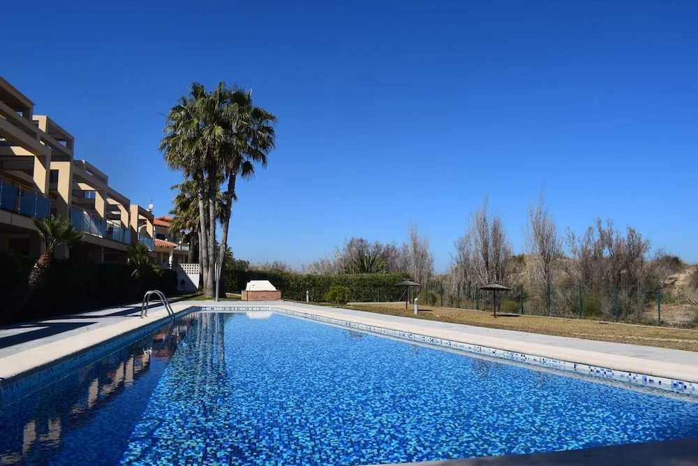 Dup3291 in Oliva With 3 Bedrooms and 2 Bathrooms
