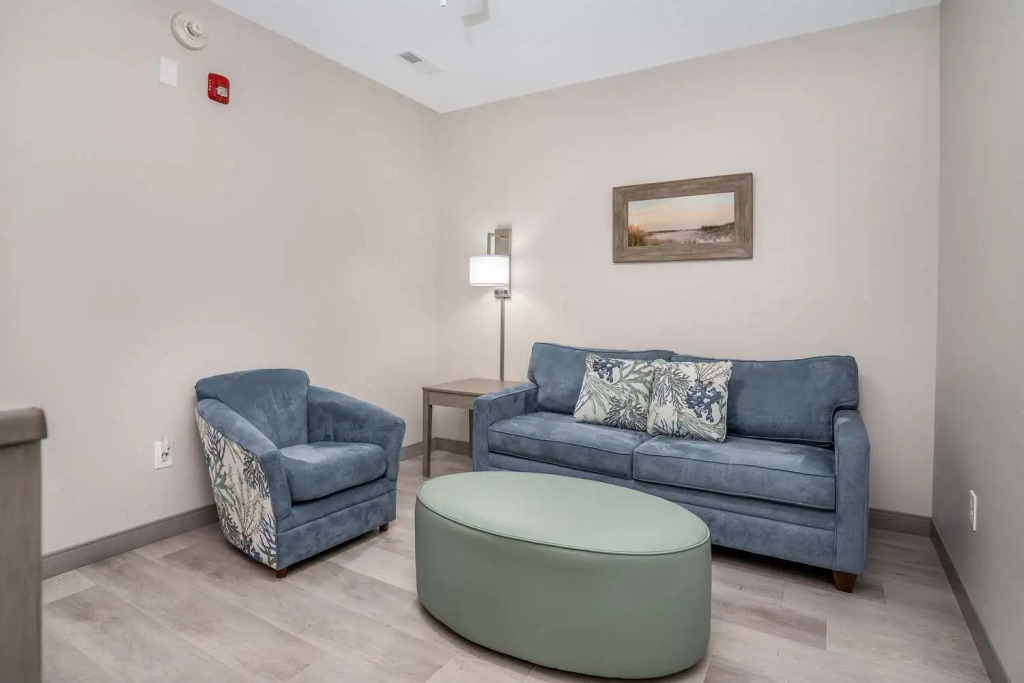 Lighthouse Suites - Best Western Signature Collection