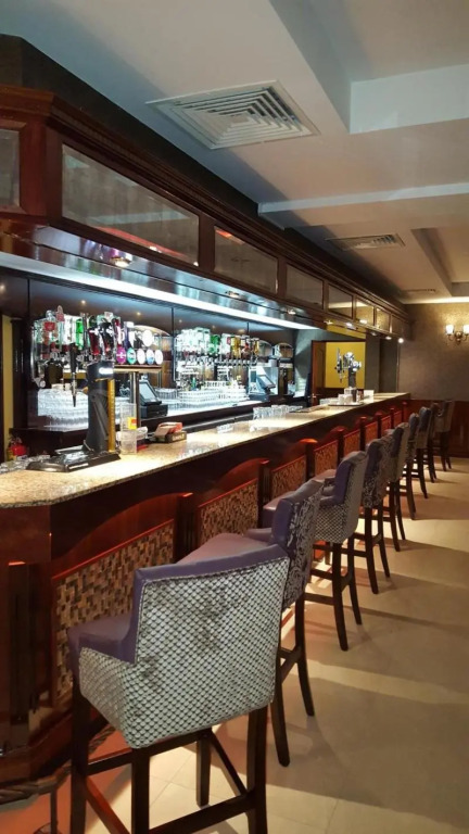 Allingham Arms Hotel