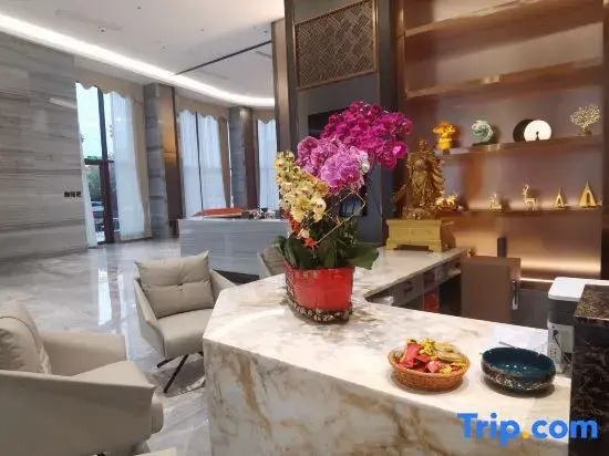Yuting International Hotel (Liankang City Ningjiang Park Branch)