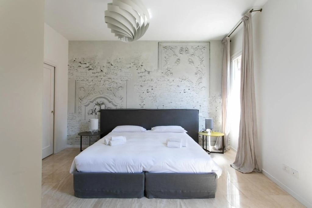 Infinite House Guglie