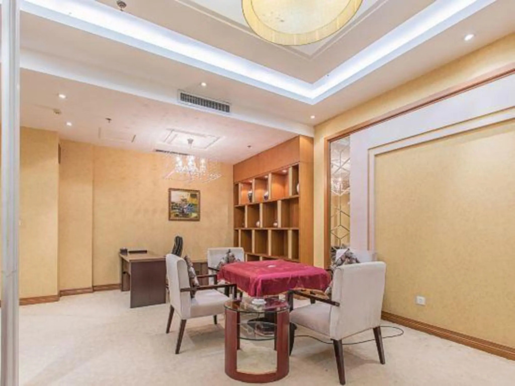 Huasheng Hotel