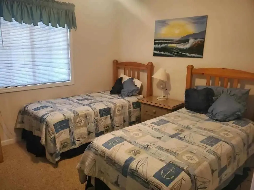 Tilghman Shores D9 2 Br condo by RedAwning