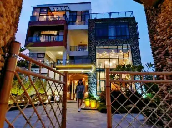 Youran Shanju Hostel