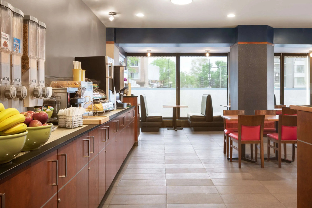 Ramada Plaza by Wyndham Montreal