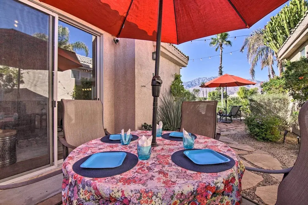 California Gem: Pool, 6 Mi to Dtwn Palm Springs!