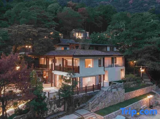 Youju B&B (Qingyuan Taihe Ancient Cave Gulongxia Branch)