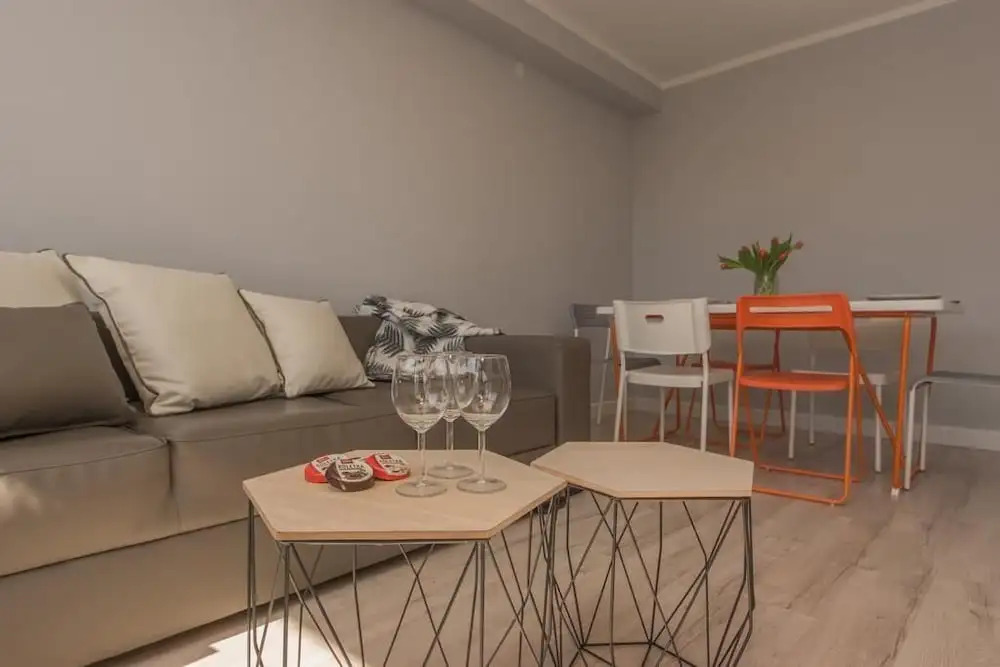 BillBerry Apartments - Merchant House