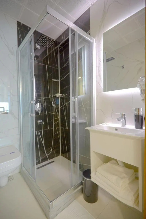 Kartal Palace Taksim Square FAMILY HOTEL