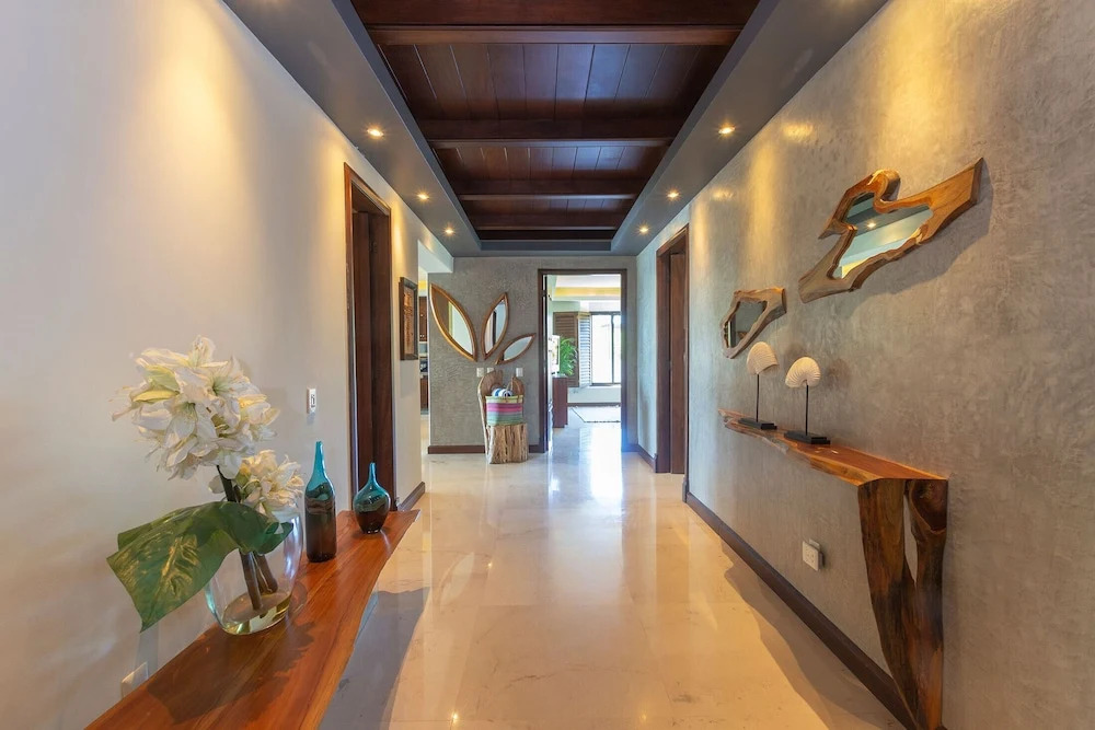 Calm and Cosy 4 Bedroom Condo