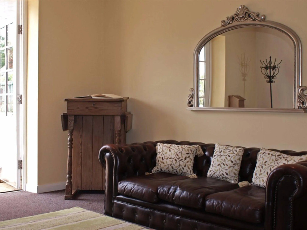 Ferguson Fawsitt Arms & Country Lodge