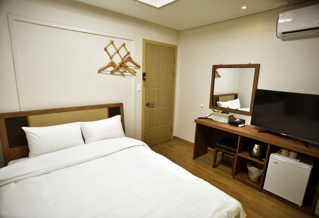 Gallery Hotel BnB