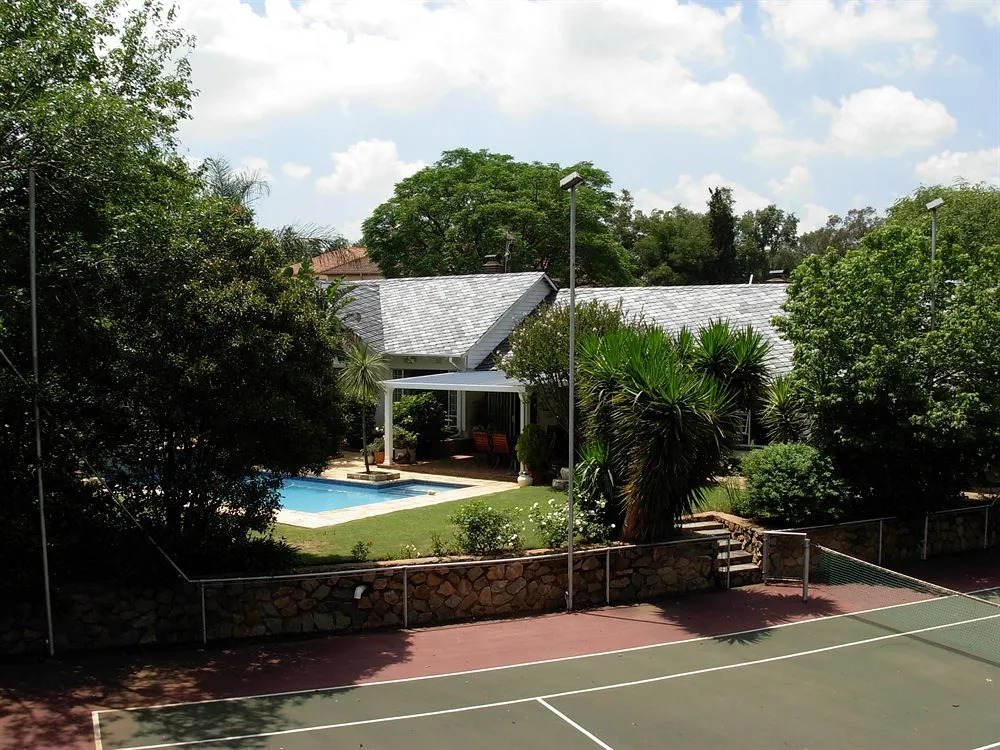 Liongate Bed and Breakfast