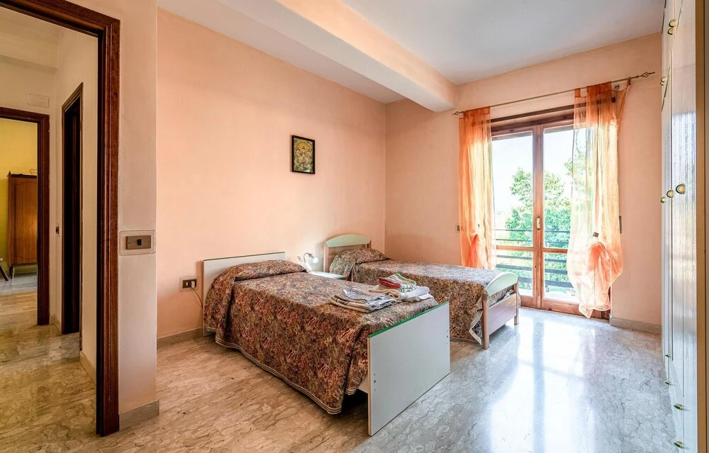 3 Bedroom Amazing Home In Scurcola Marsicana