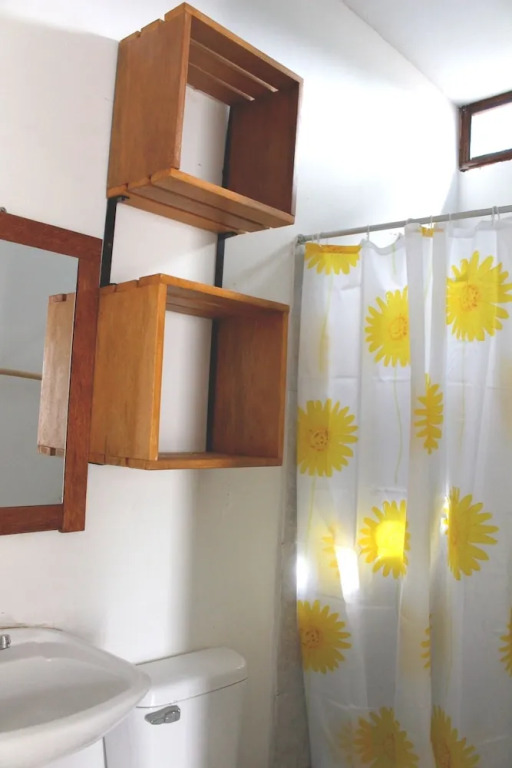 Qeru House