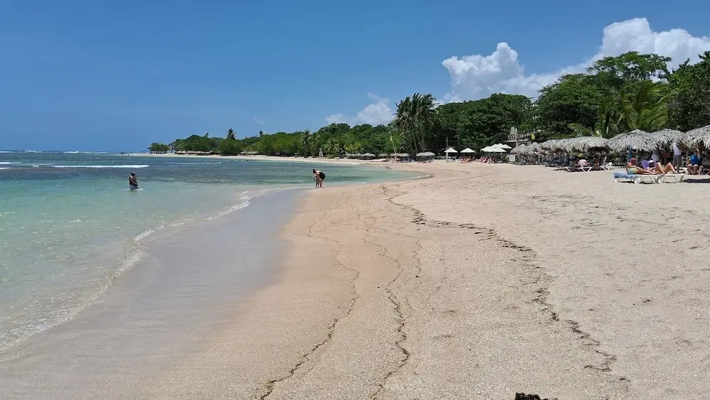 CortLang Vacation Rentals Costambar