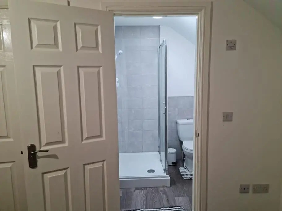 Impeccable 4-bed House Near Manchester City Centre