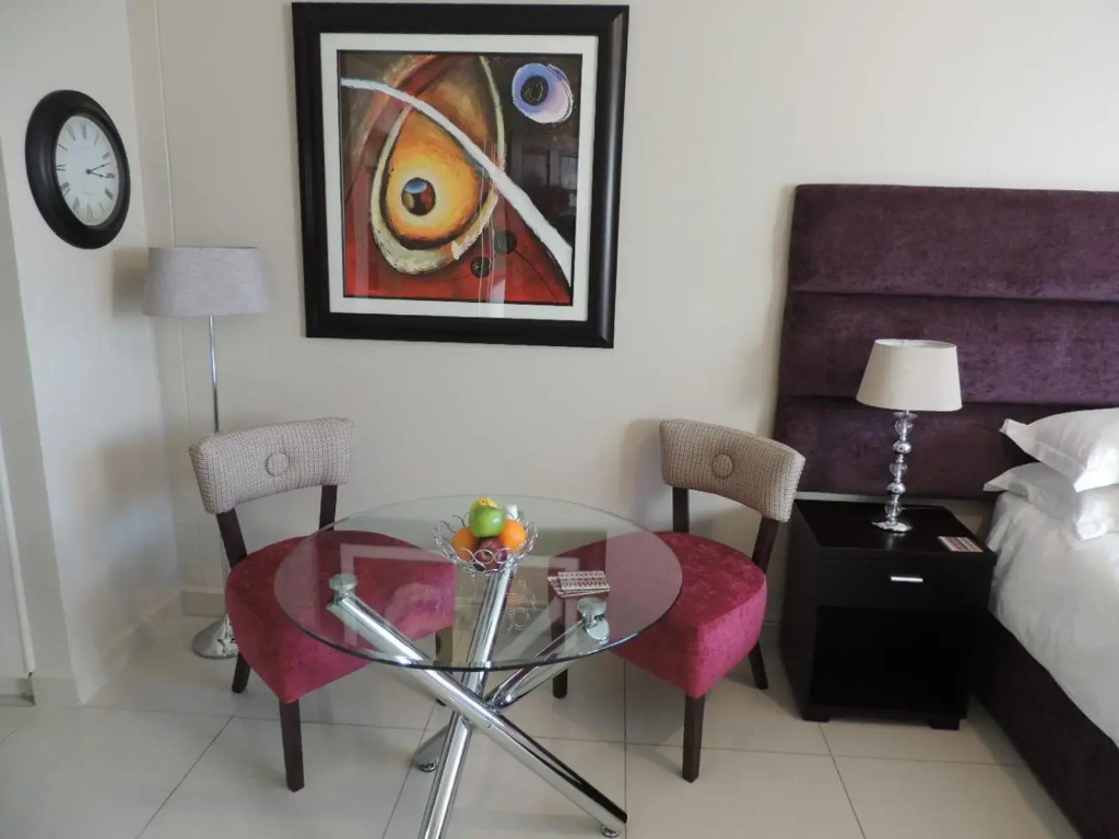 Vredenburg Boutique Lodge