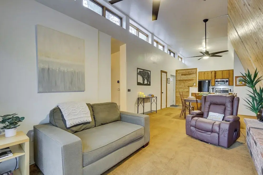 The Abby Cabin: Restful Running Springs Retreat!