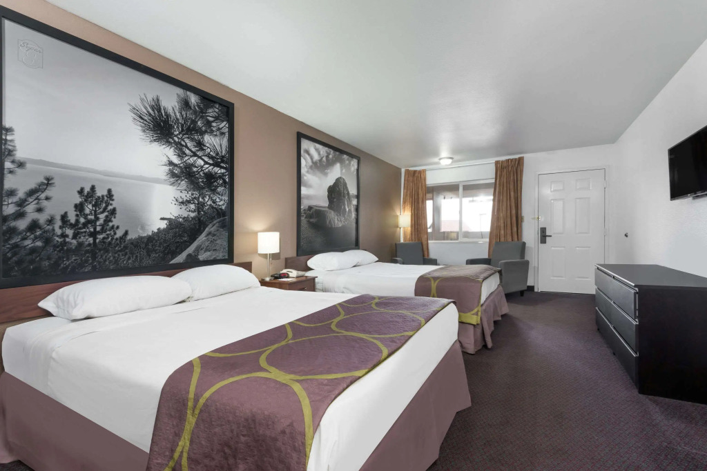 Super 8 by Wyndham Fernley