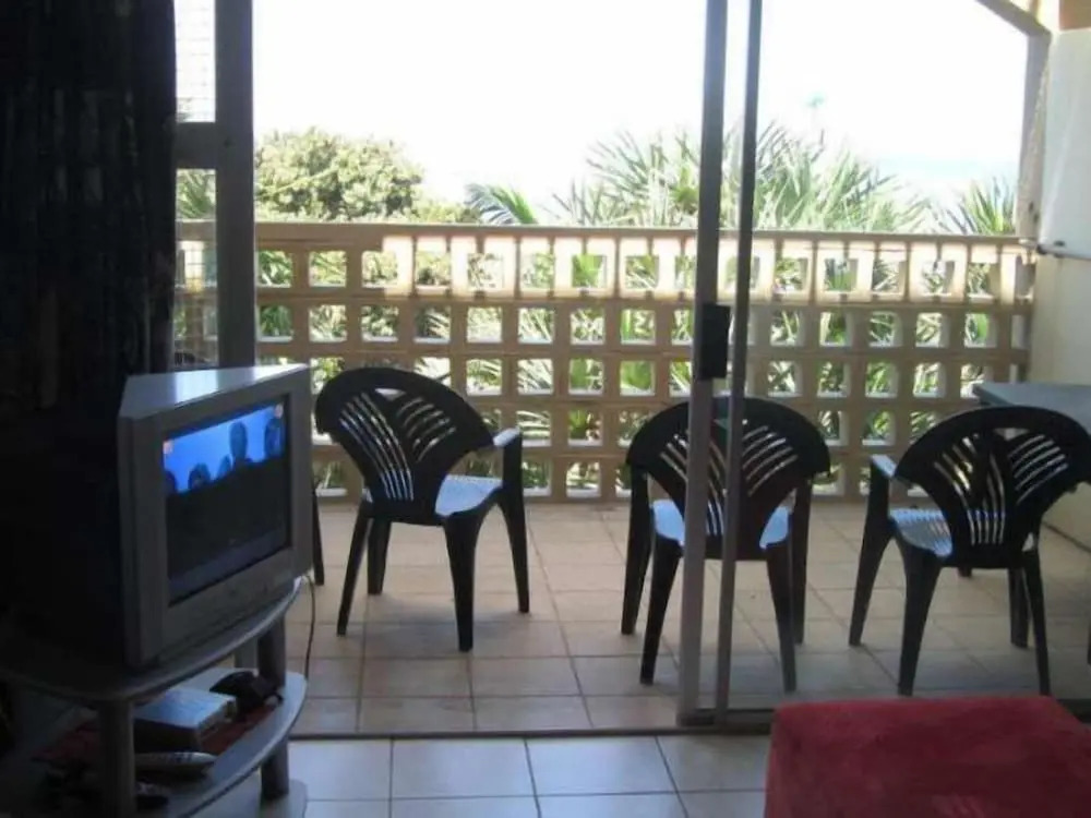 16 Mallorca Umdloti beach front Magic