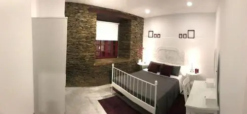 ALBERGUE CASTELOS