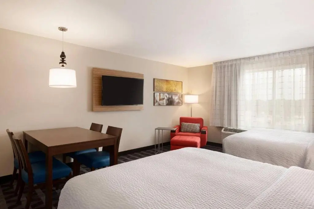 TownePlace Suites Cedar Rapids Marion