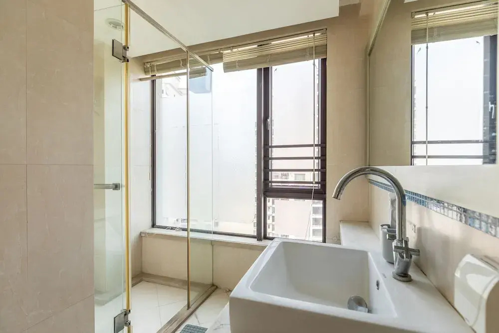 Locals Boutique Apartment Huafa Plaza 36