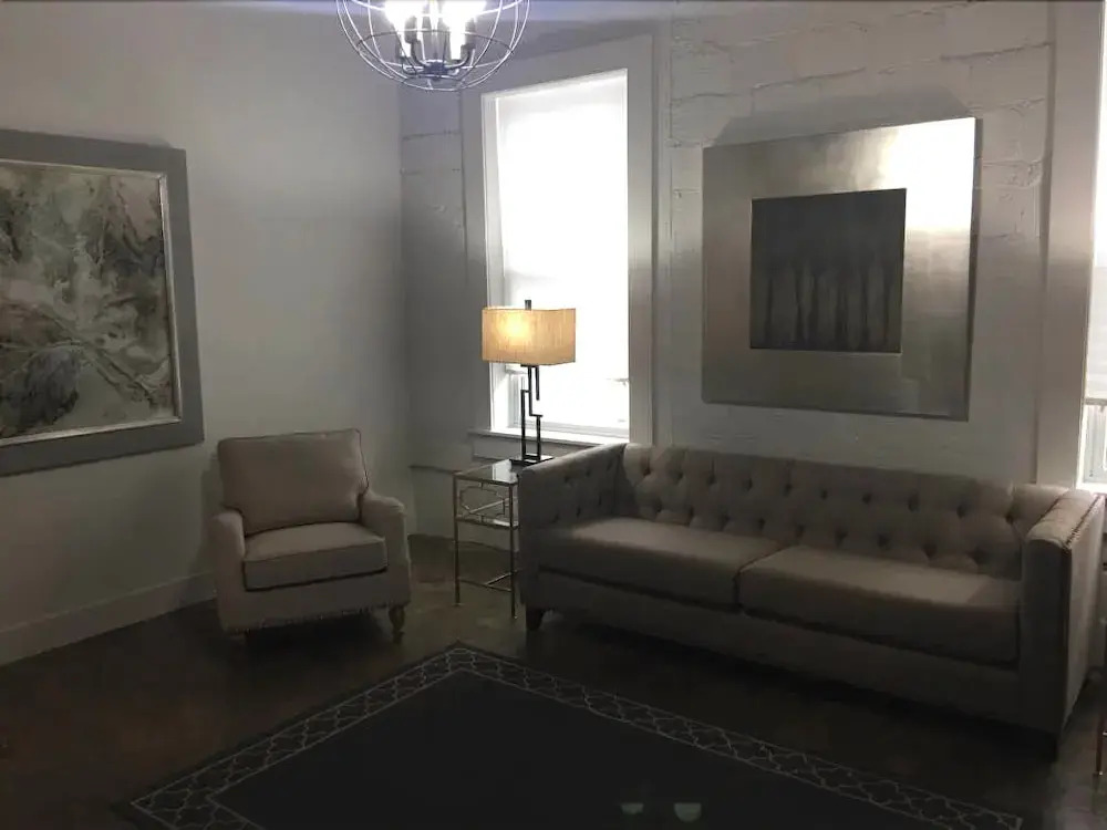 The Lofts at 517