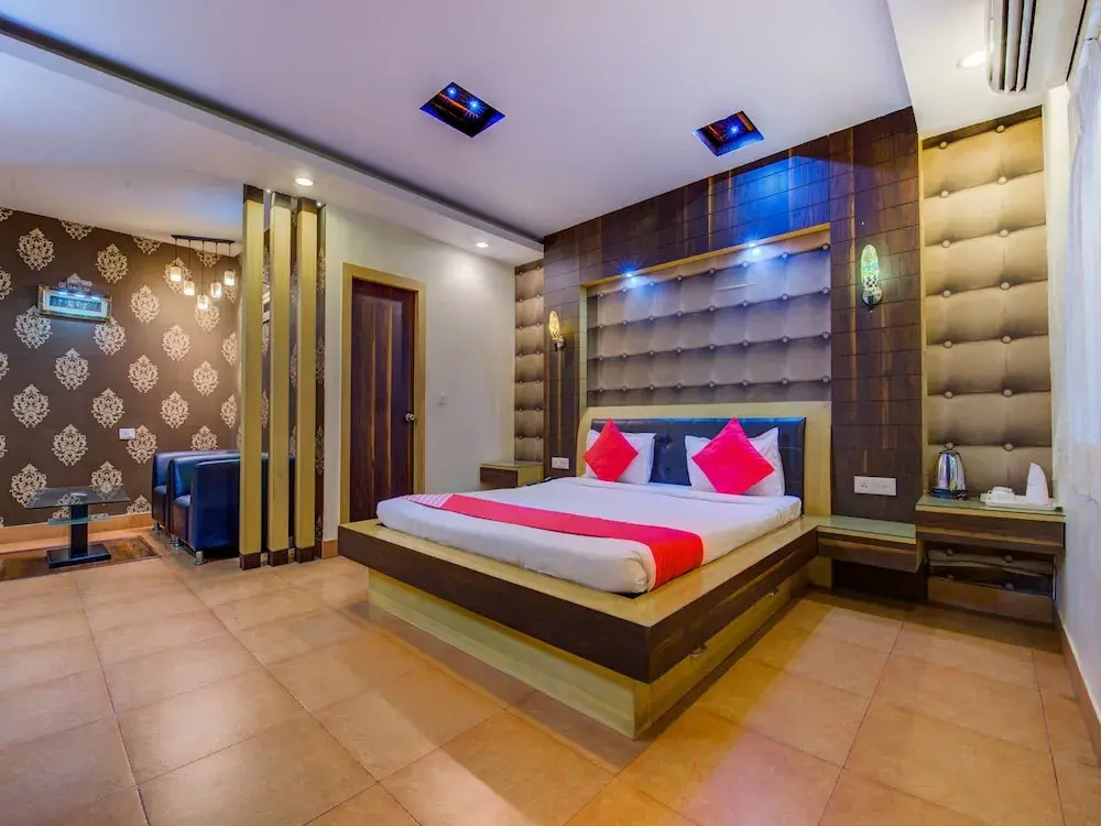 OYO 23623 Aakash Bika Guest House