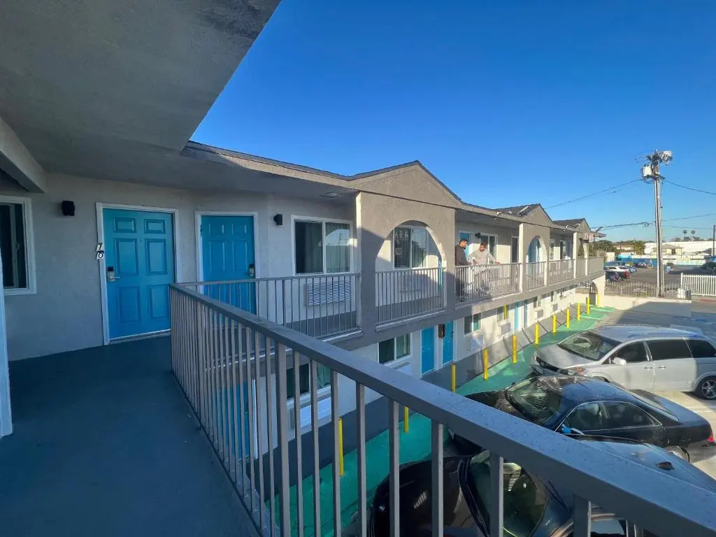 Arlo Motel near LAX, SoFi Stadium