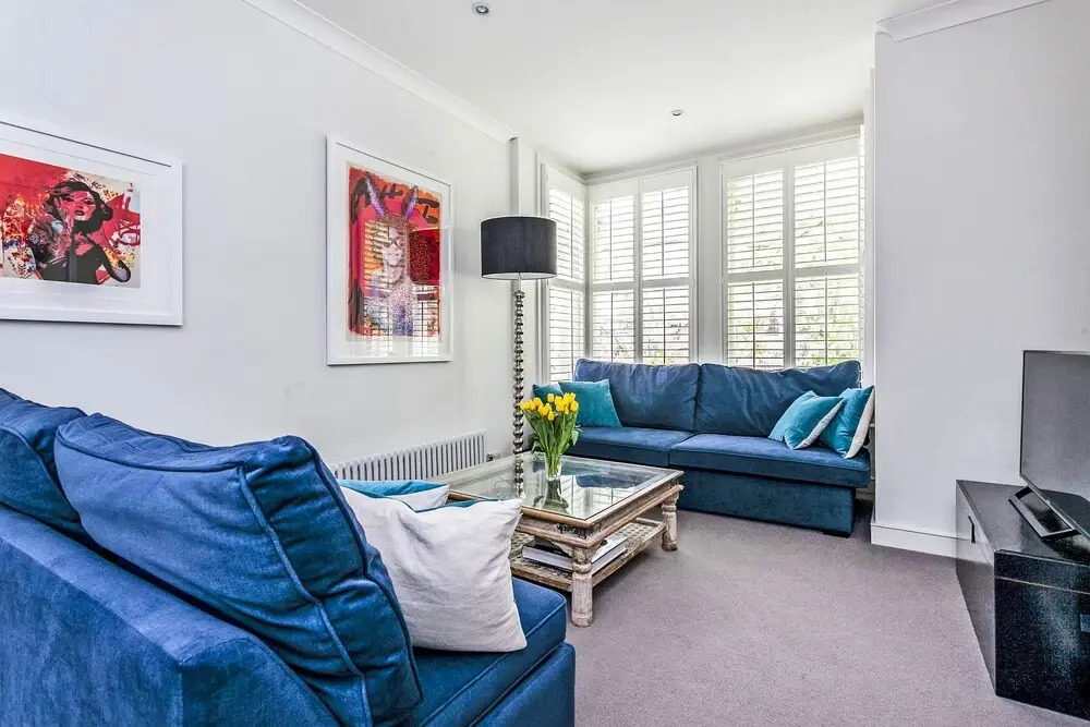 Elegant Shepherds Bush Home by Kensington Olympia