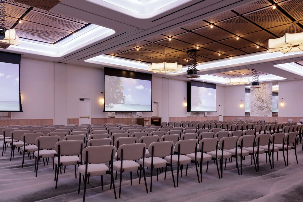 Hotel Indigo Grand Cayman by IHG