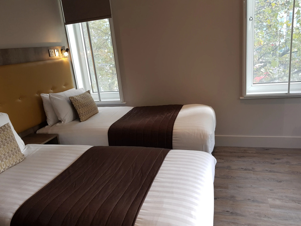 Euston Square Hotel