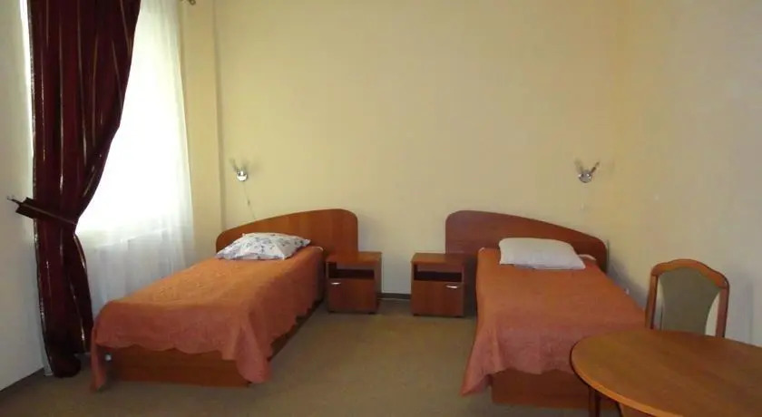 City Hotel