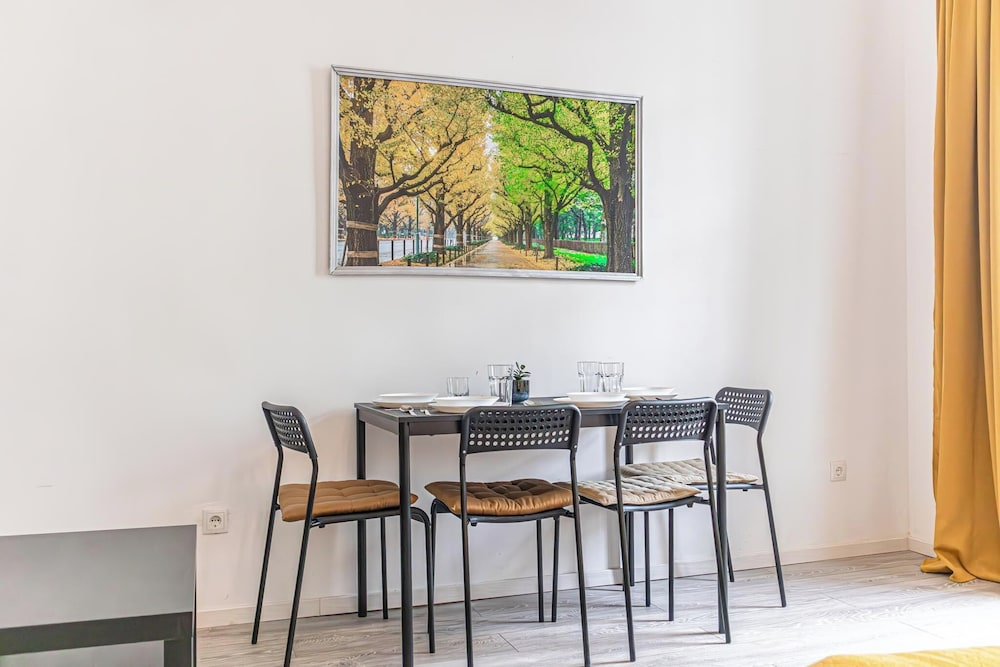 Stylish 1BR Apartment Near Am Schöpfwerk