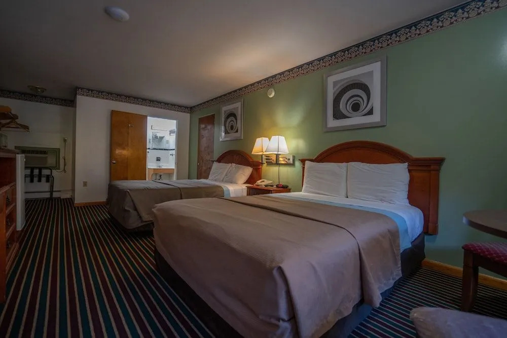 Mahoning Inn
